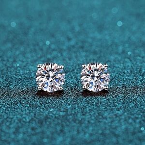 1CTW Moissanite Stud Earrings | GRA Certified | 925 Silver | D Color VVS1 Grade